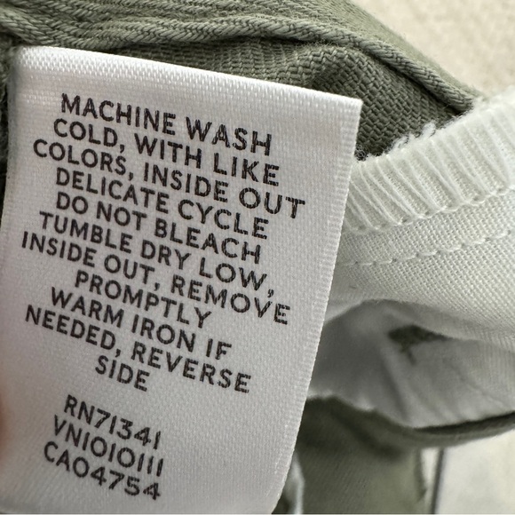 L.L. Bean Signature Chino Pants Women’s 4 Olive Green 100% Cotton Straight Leg - Picture 7 of 8